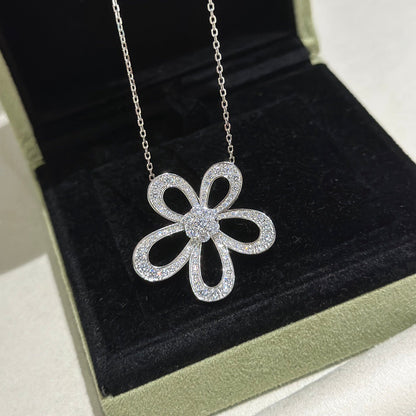 [⭐Luxery]FLOWERLACE NECKLACE FULL DIAMONDS