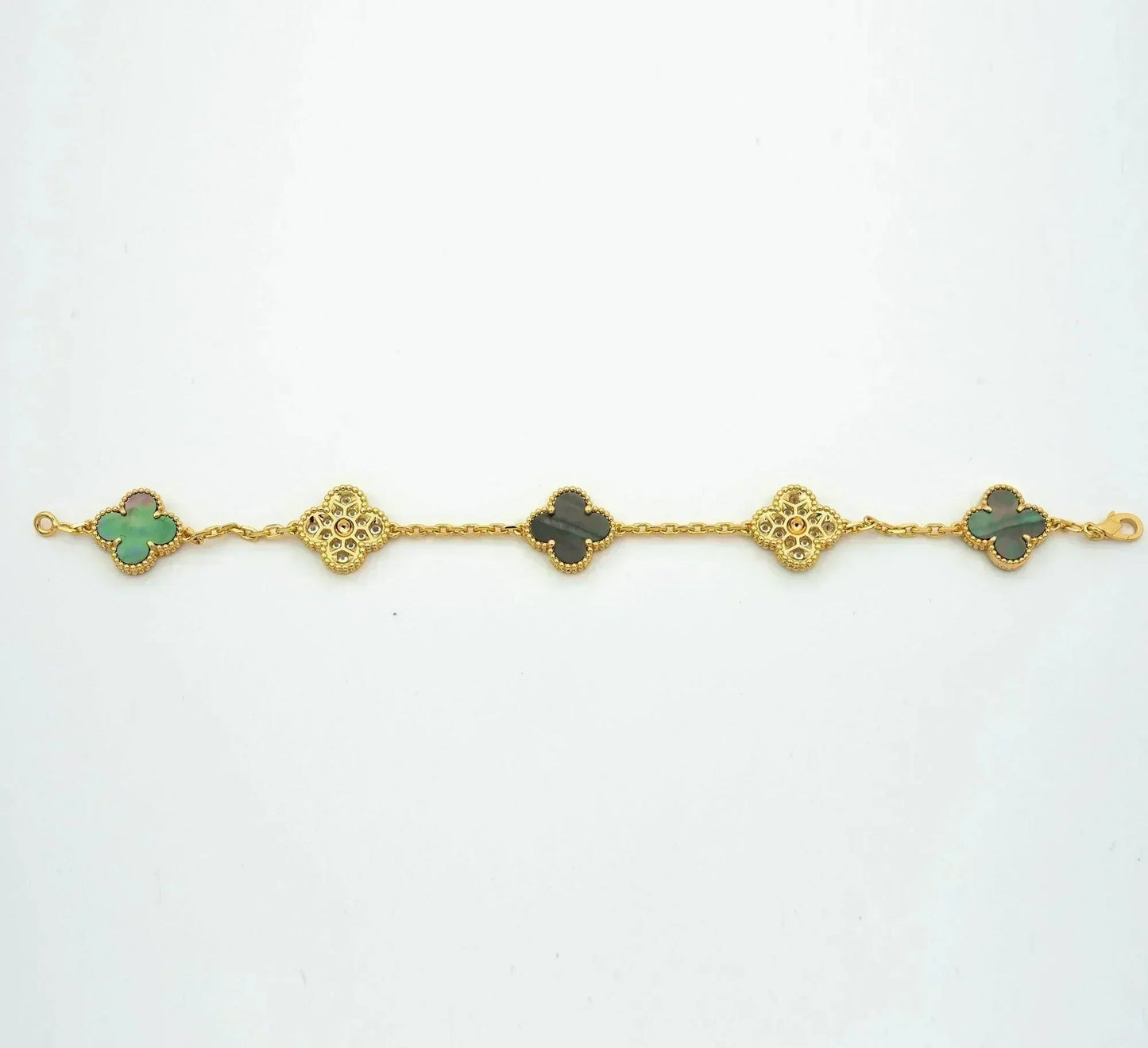 [⭐Luxery] CLOVER 5 MOTIF GRAY MOP BRACELET COLLECTION