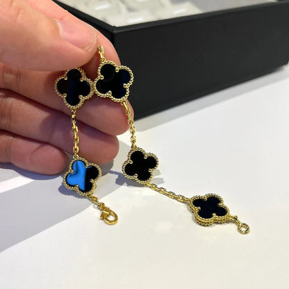 [⭐Luxery] CLOVER 5 MOTIF ONYXS BRACELET COLLECTION