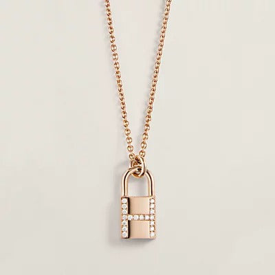 [⭐Luxery]HM ADVANCED NICHE LOCK HEAD NECKLACE DIAMONDS