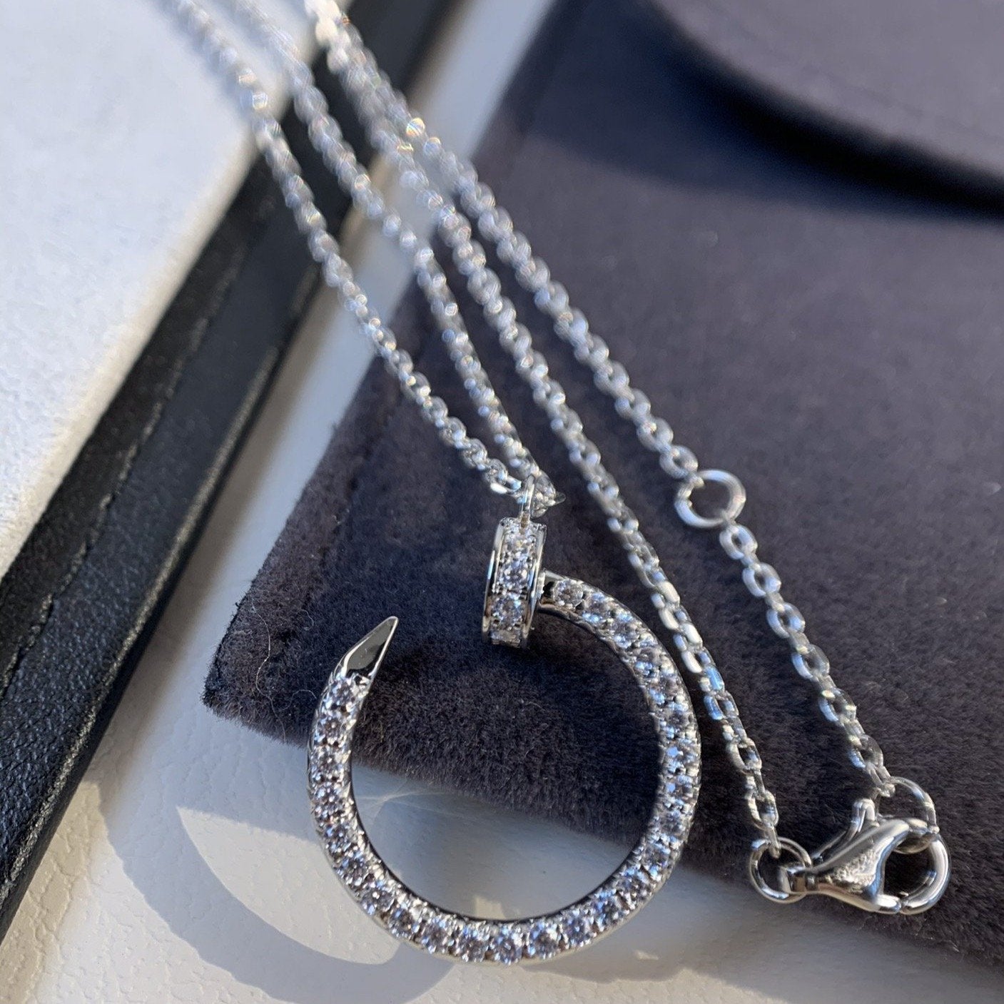 [⭐Luxery]JUSTE NECKLACE SILVER DIAMONDS