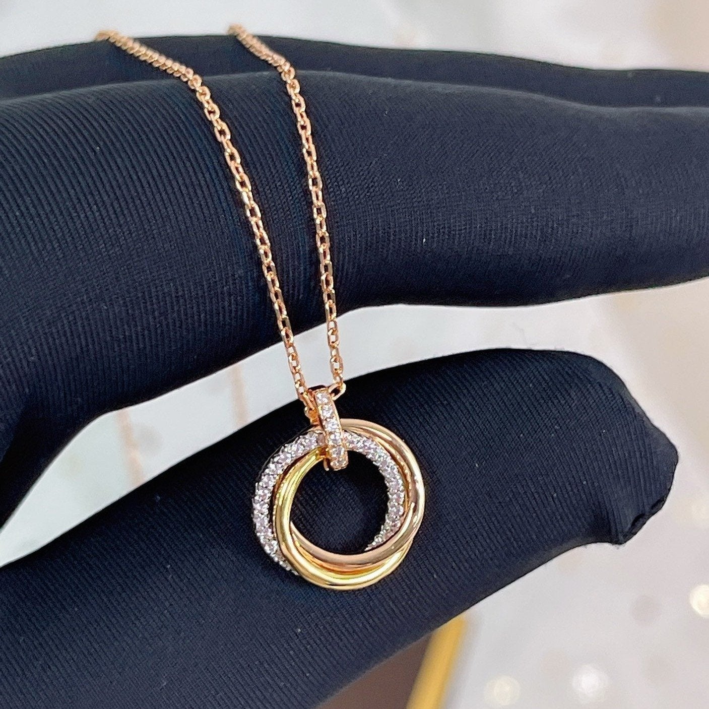 [⭐Luxery]TRINITY NECKLACE SILVER GOLD PINK GOLD DIAMONDS