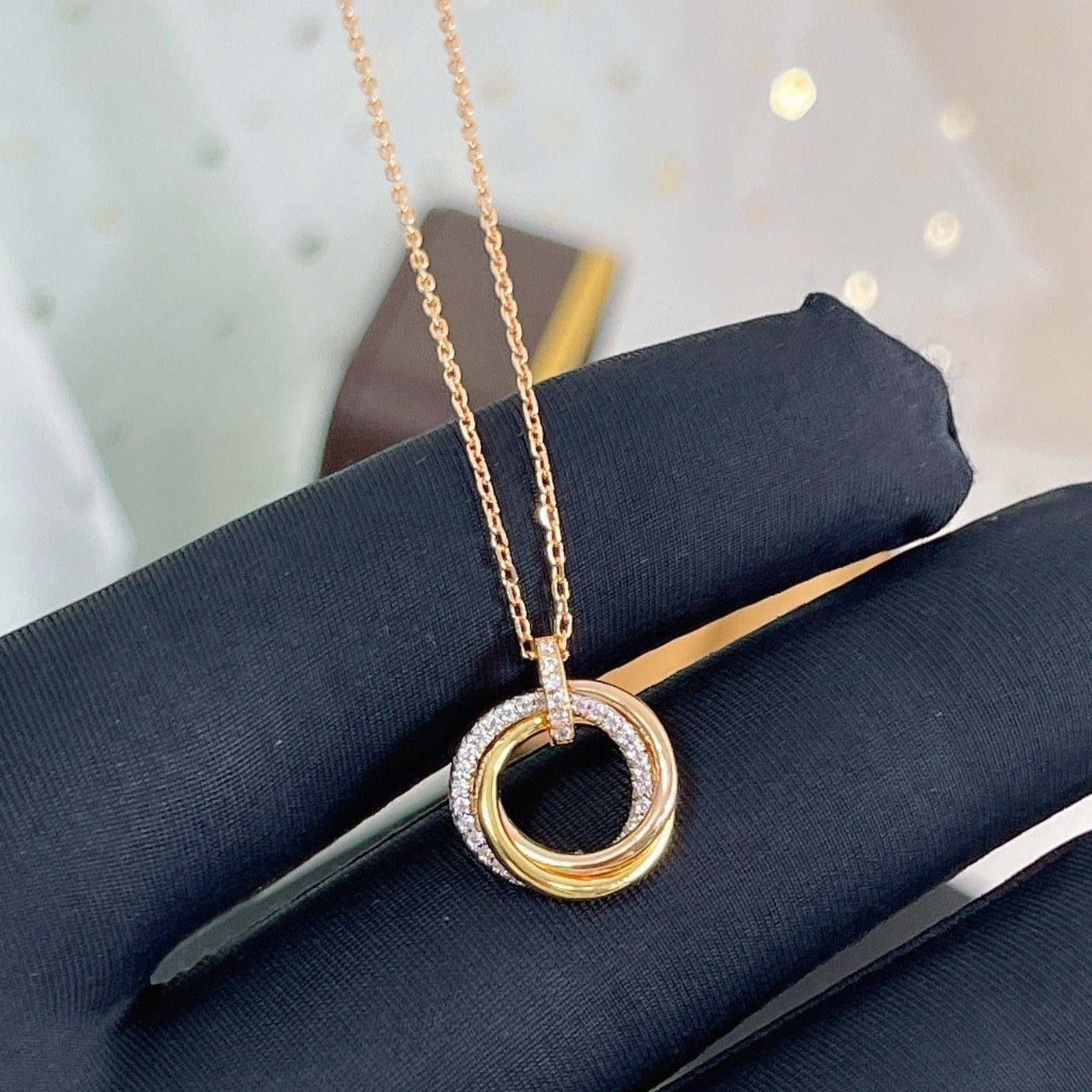 [⭐Luxery]TRINITY NECKLACE SILVER GOLD PINK GOLD DIAMONDS