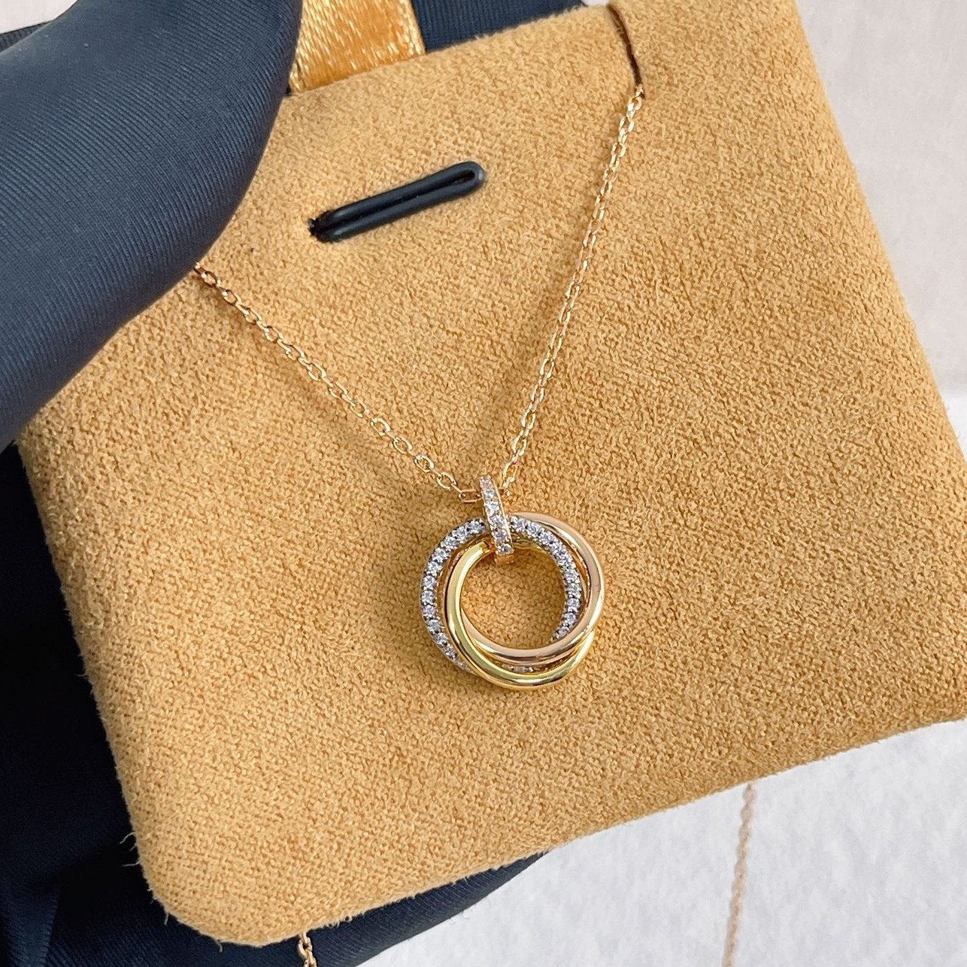 [⭐Luxery]TRINITY NECKLACE SILVER GOLD PINK GOLD DIAMONDS