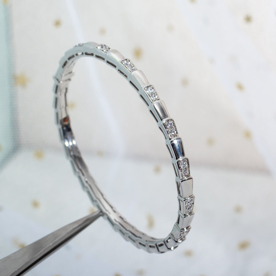 [⭐Luxery]SERPENTI BRACELET SILVER DIAMOND