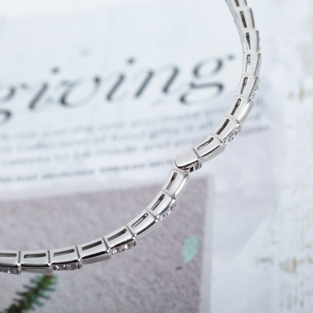 [⭐Luxery]SERPENTI BRACELET SILVER DIAMOND