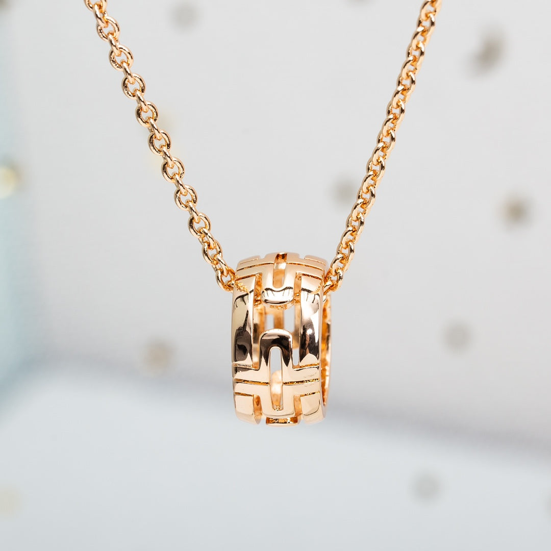 [⭐Luxery]PARENTESI NECKLACE PINK GOLD