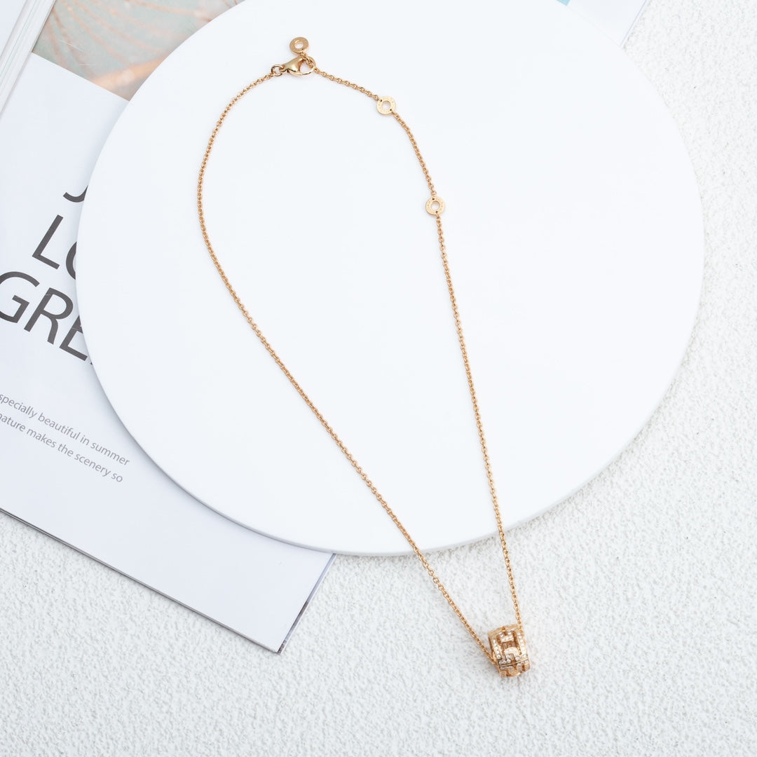 [⭐Luxery]PARENTESI NECKLACE PINK GOLD DIAMOND