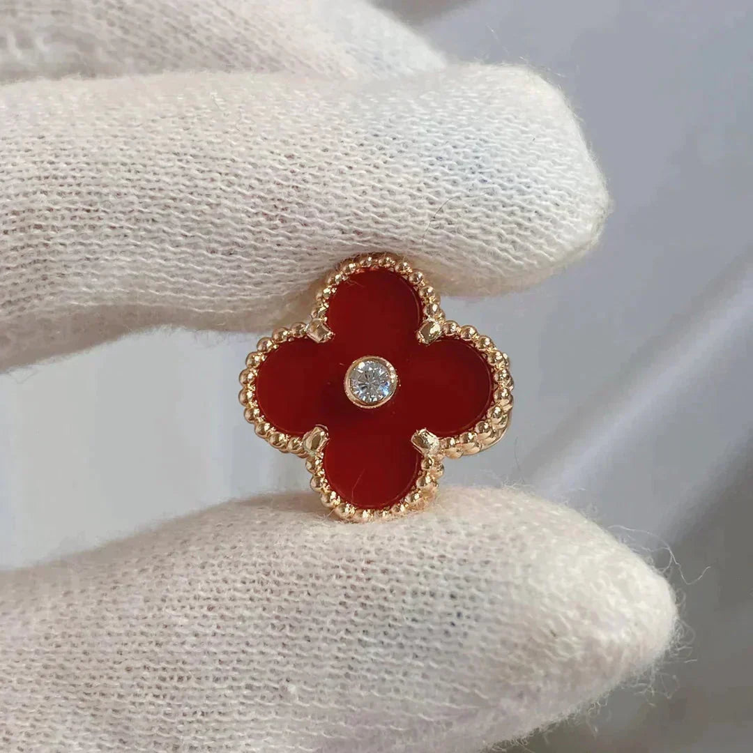 [⭐Luxery]CLOVER MEDIUM 1 MOTIFS CARNELIAN  DIAMOND earrings