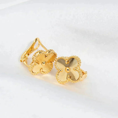 [⭐Luxery]CLOVER MEDIUM 1 MOTIFS LASER EARRINGS