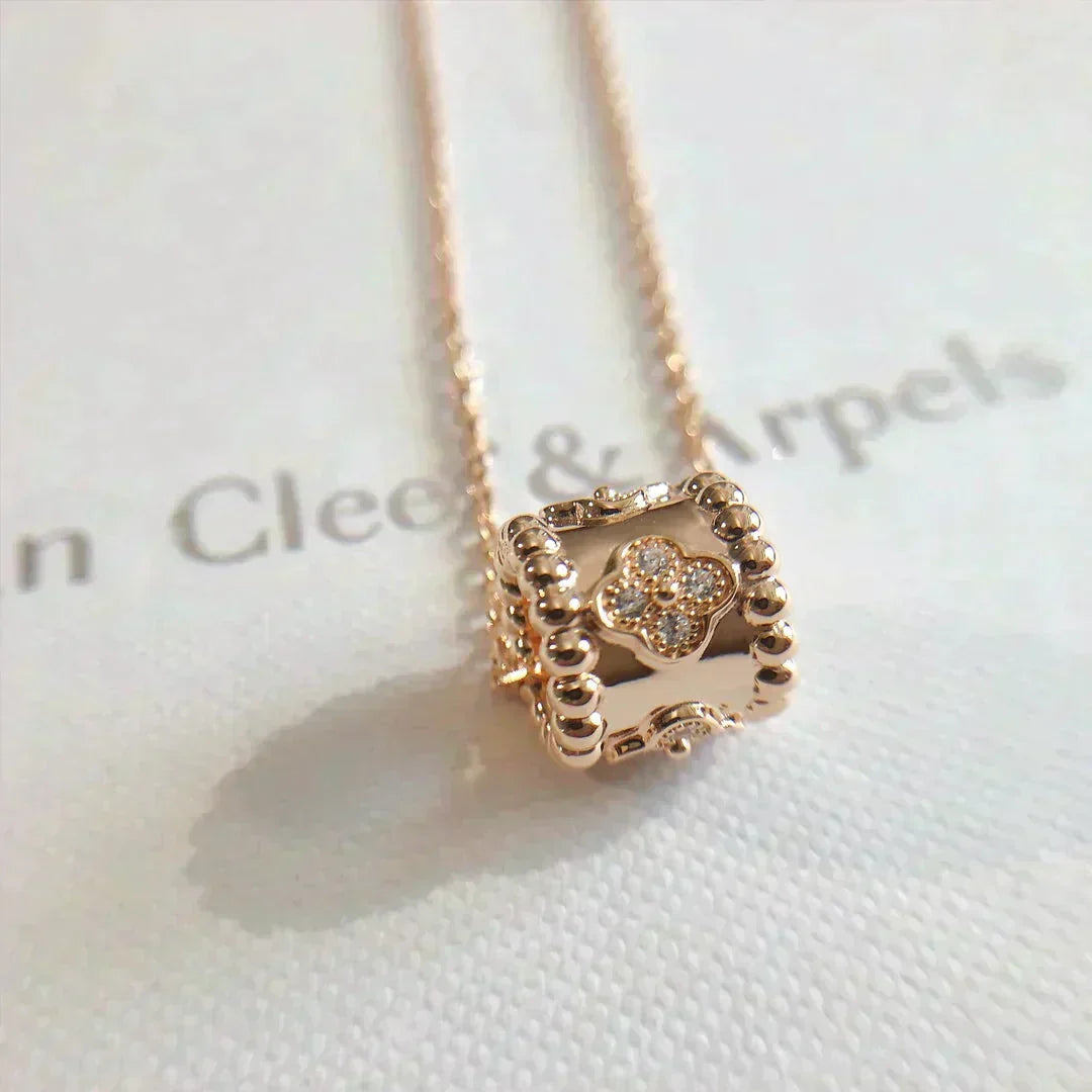 [⭐Luxery]PERLEE PEDANT NECKLACE GOLD / ROSE GOLD