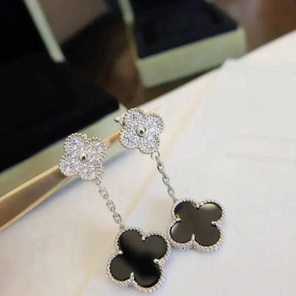 [⭐Luxery]CLOVER 2 MOTIFS  DIAMOND ONYX EARRINGS SILVER