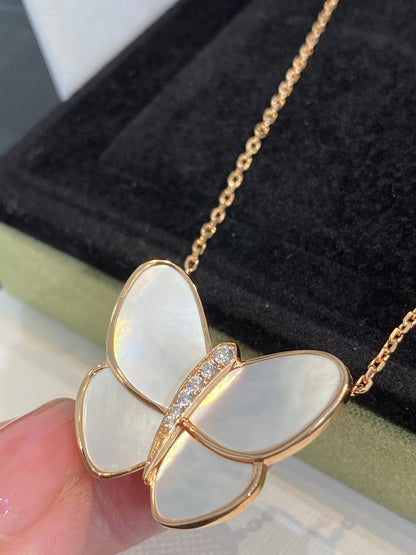 [⭐Luxery]BUTTERFLY GOLD MOP DIAMOND NECKLACE