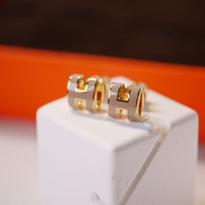 [⭐Luxery]MINI POP H GOLD EARRINGS GREY