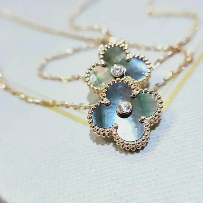 [⭐Luxery]CLOVER 15MM DIAMOND AND MOTHER-OF-GREY NECKLACE
