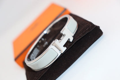 [⭐Luxery]H LIGHT BLUE BRACELET