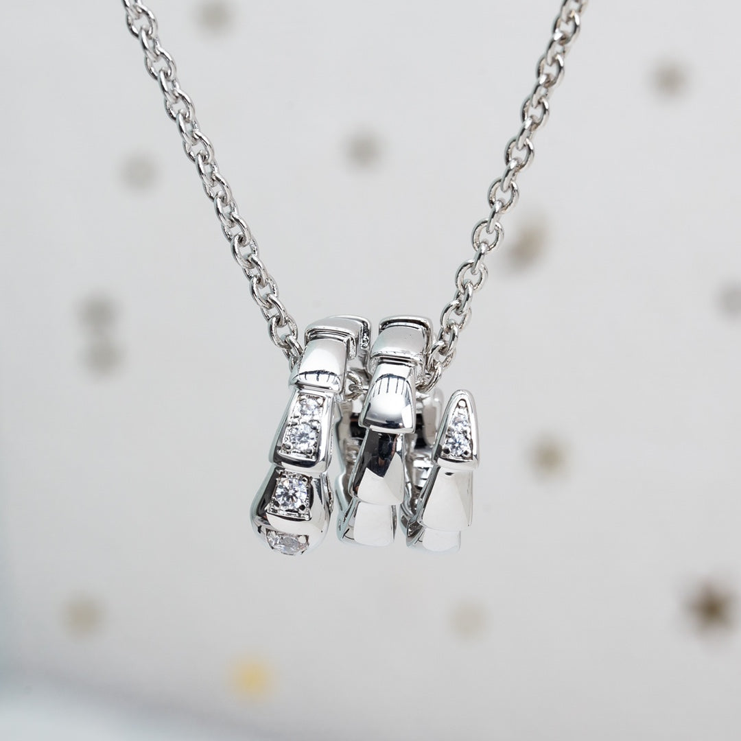 [⭐Luxery]SERPENTI SILVER NECKLACE DIAMOND