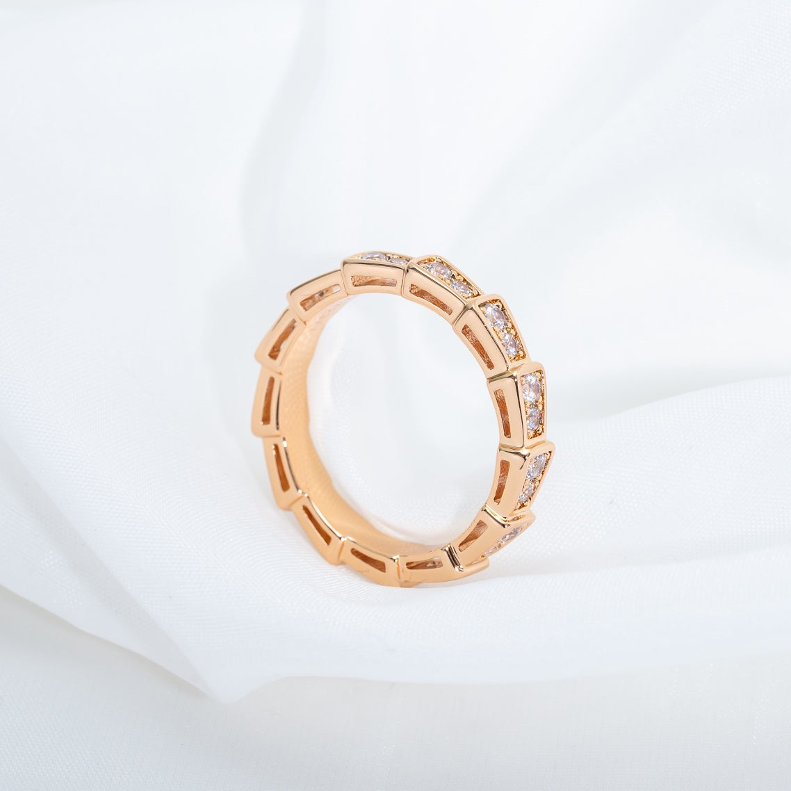 [⭐Luxery]SERPENTI RING PINK GOLD DIAMOND PAVED 3MM