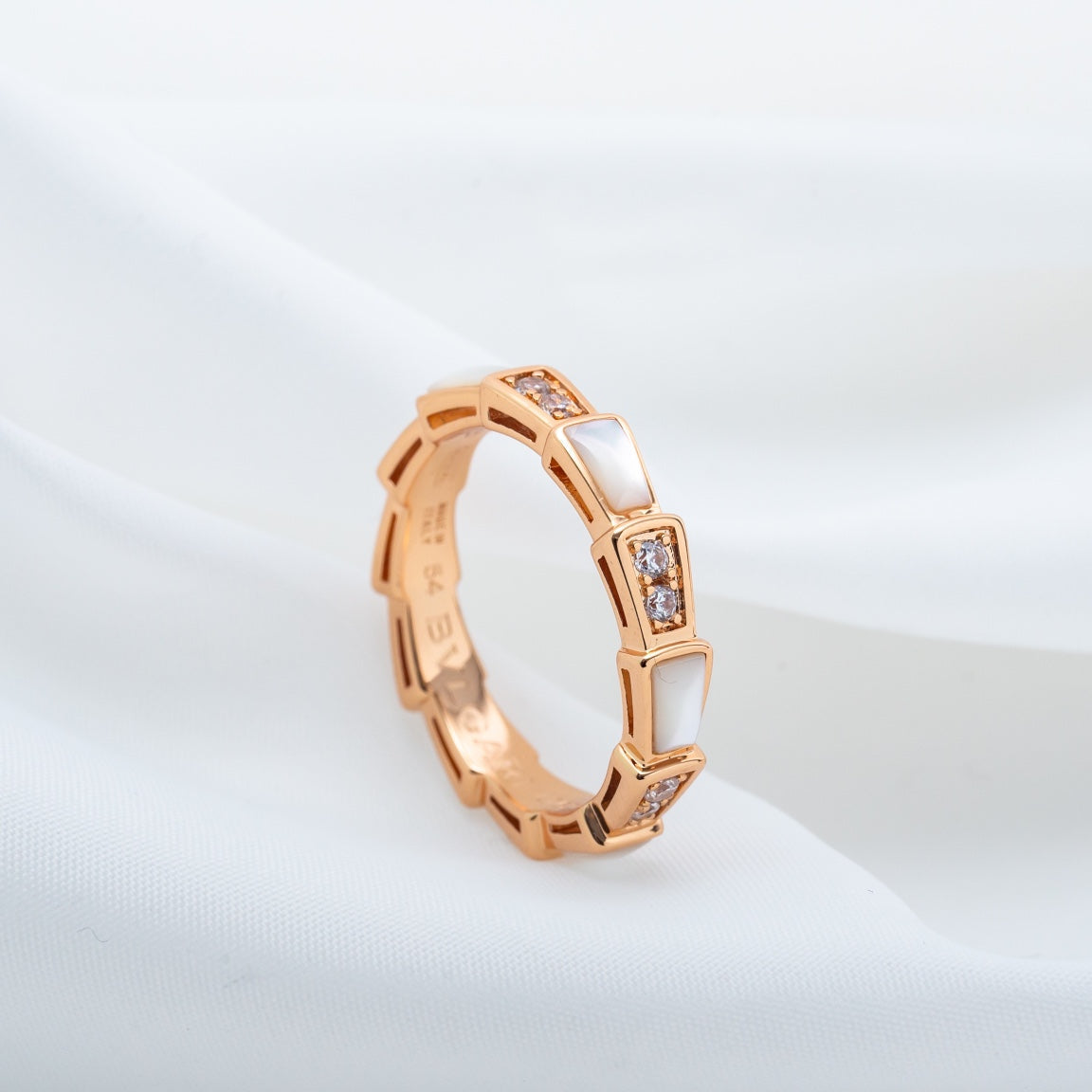 [⭐Luxery]SERPENTI RING PINK GOLD DIAMOND MOP 3MM