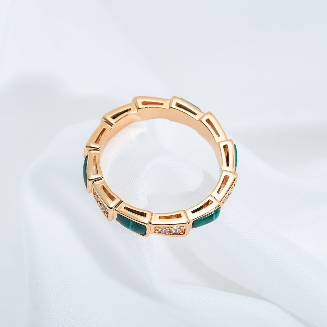 [⭐Luxery]SERPENTI RING PINK GOLD MALACHITE DIAMOND 3MM