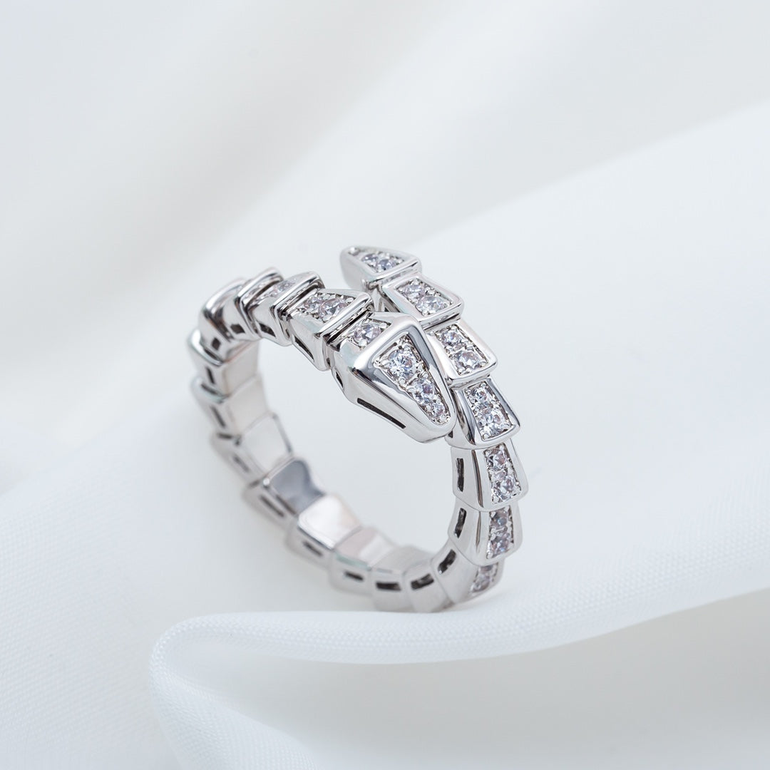 [⭐Luxery]SERPENTI RING SILVER DIAMOND PAVED 4MM