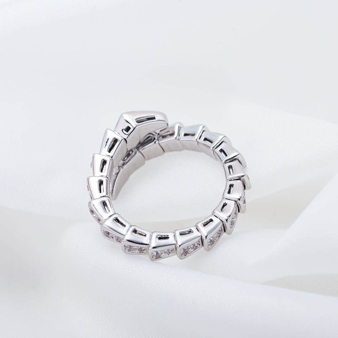 [⭐Luxery]SERPENTI RING SILVER DIAMOND PAVED 4MM