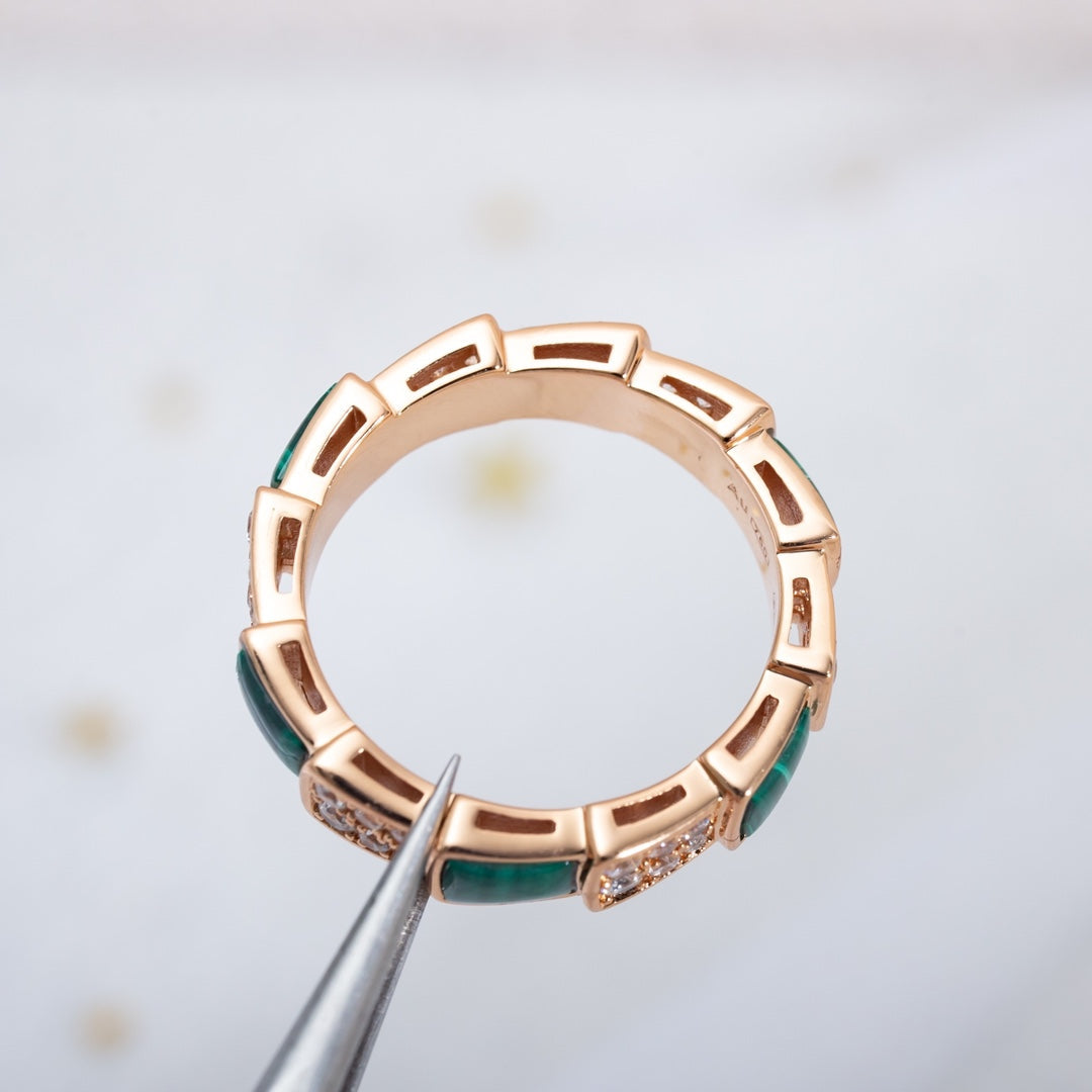 [⭐Luxery]SERPENTI RING PINK GOLD MALACHITE DIAMOND PAVED 4MM