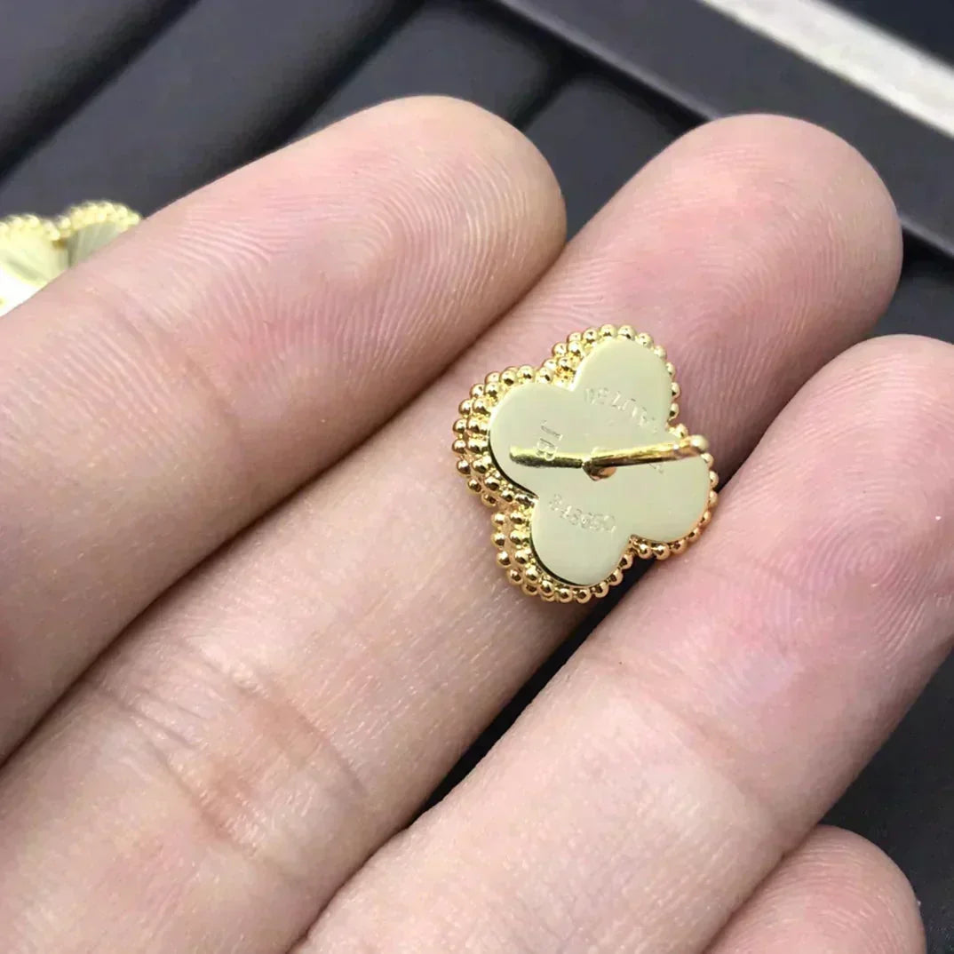 [⭐Luxery]CLOVER MINI 9.5MM LASER EARRINGS
