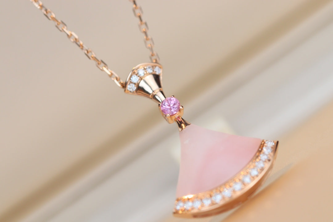 [⭐Luxery]DREAM NECKLACE PINK MOP DIAMOND