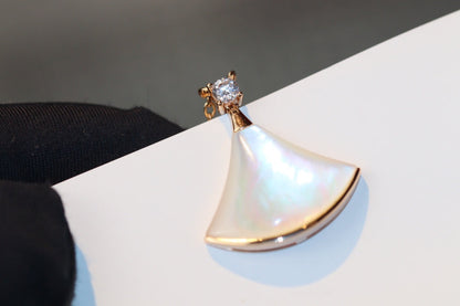 [⭐Luxery]DREAM NECKLACE WHITE MOP PINK GOLD 1 DIAMOND