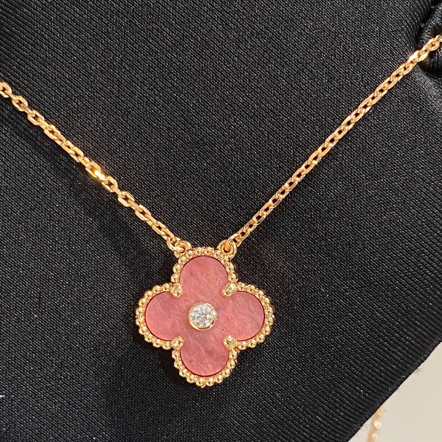 [⭐Luxery]CLOVER 15MM DIAMOND RHODONITE NECKLACE