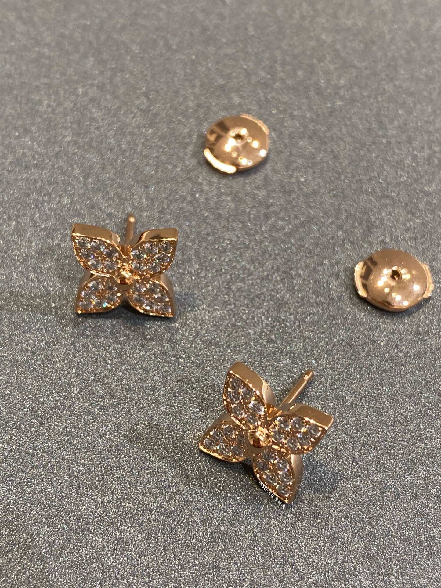 [⭐Luxery]STAR DIAMOND EARRINGS