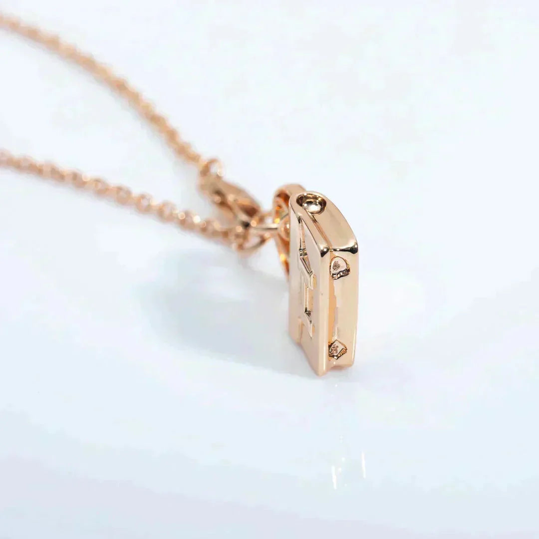 [⭐Luxery]AMULETTE PEDANT ROSE GOLD NECKLACE