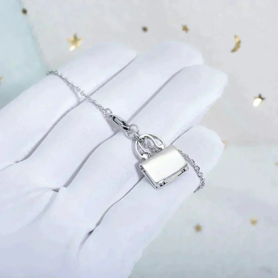 [⭐Luxery]AMULETTE PEDANT SILVER NECKLACE