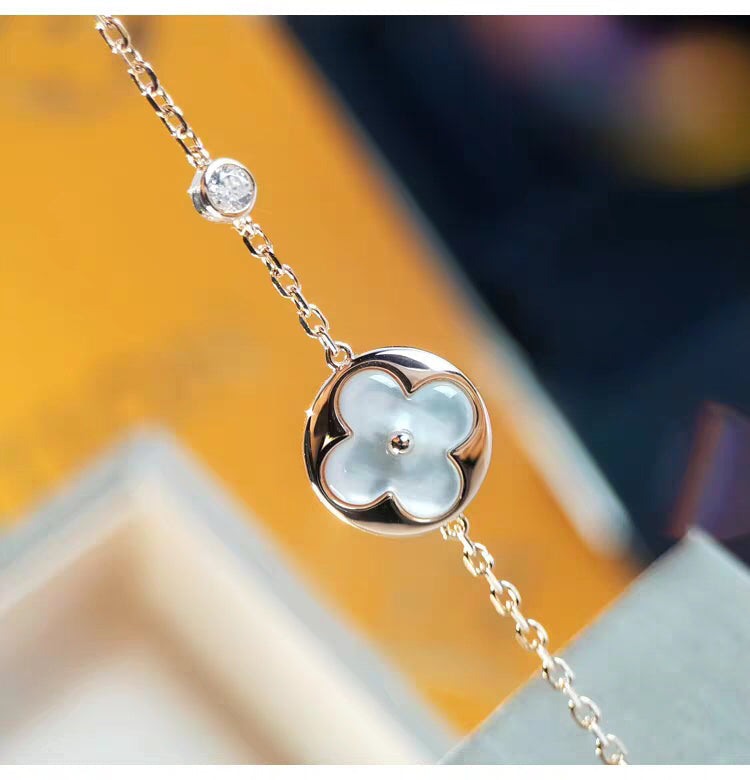 [⭐Luxery]SUN MOP GOLD 1 DIAMOND NECKLACE