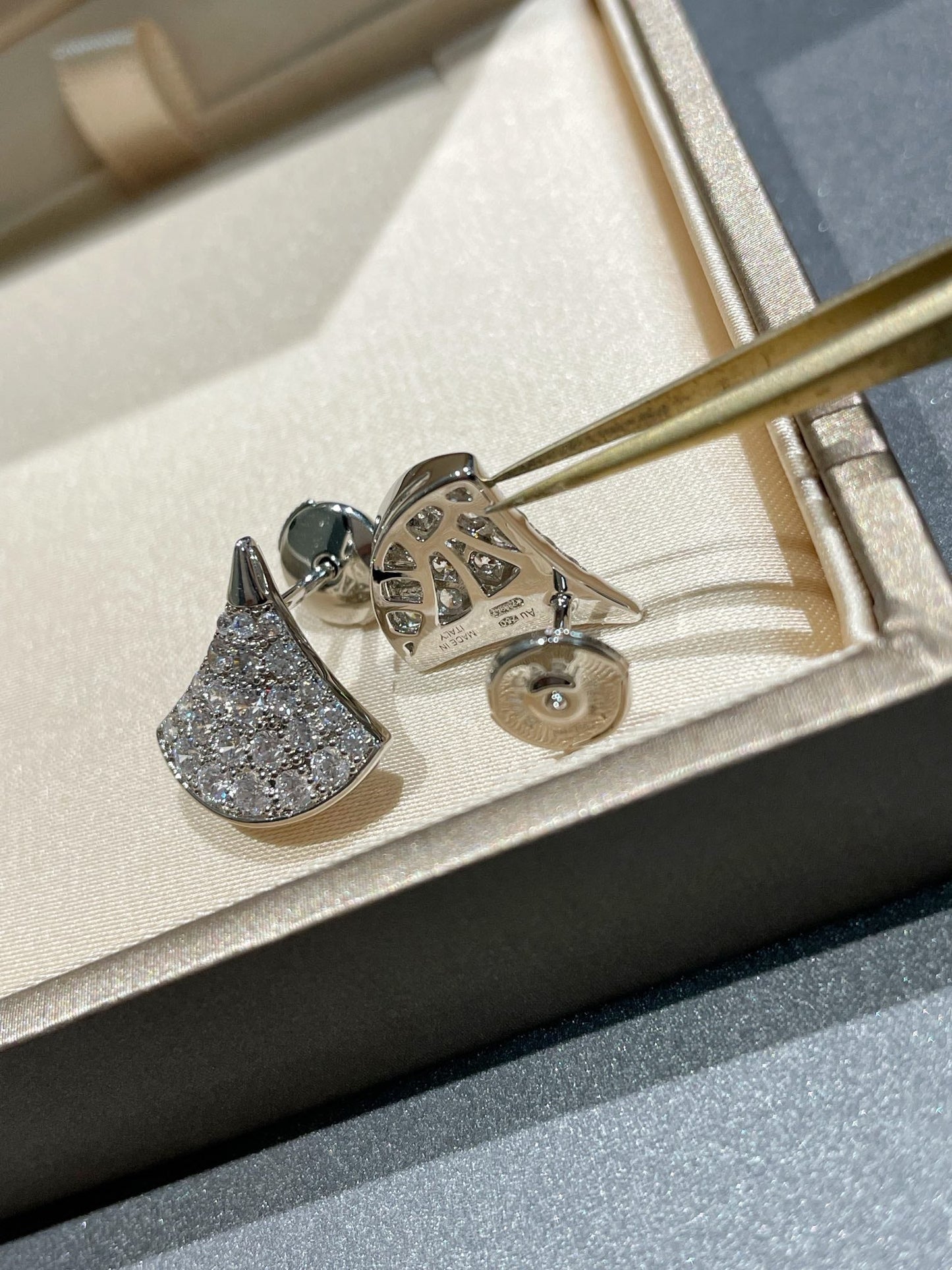[⭐Luxery]DREAM STUD EARRINGS DIAMOND