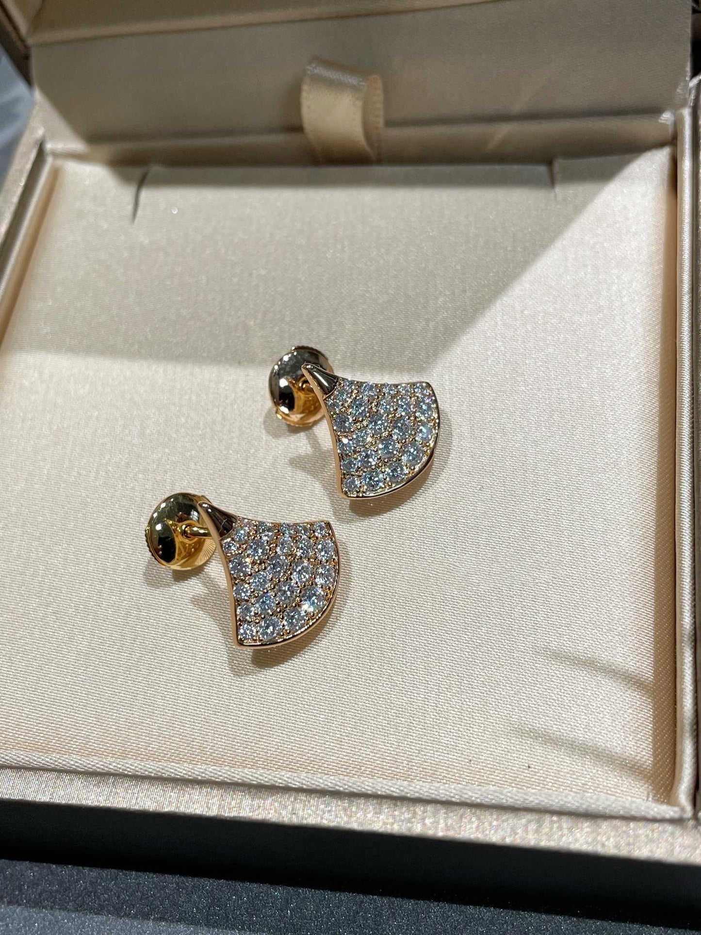 [⭐Luxery]DREAM STUD EARRINGS DIAMOND