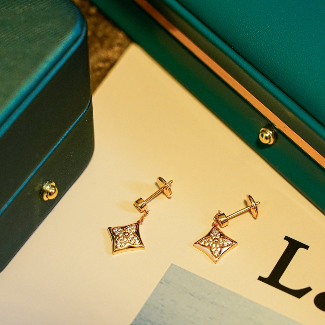 [⭐Luxery]STAR DIAMONDS EARRINGS GOLD