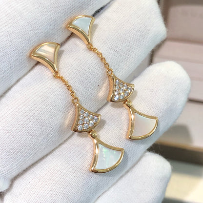 [⭐Luxery]DREAM EARRINGS 3 MOTIFS DIAMOND MOP PINK GOLD