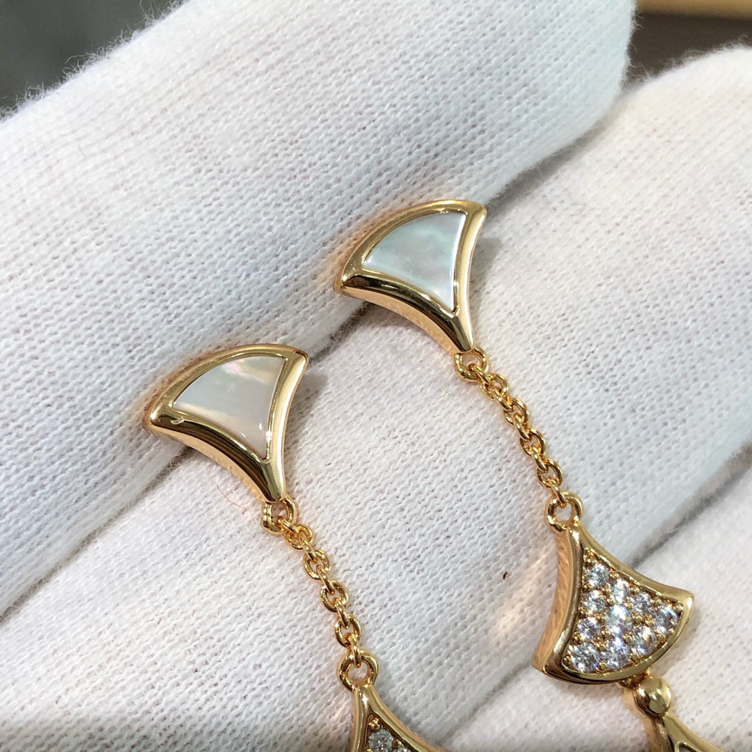 [⭐Luxery]DREAM EARRINGS 3 MOTIFS DIAMOND MOP PINK GOLD