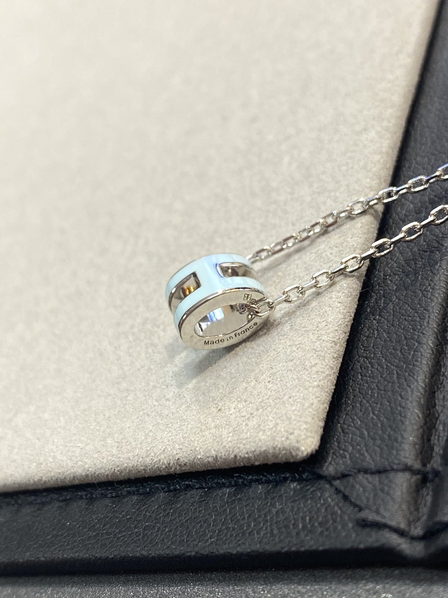 [⭐Luxery]POP H LIGHT BLUE NECKLACE
