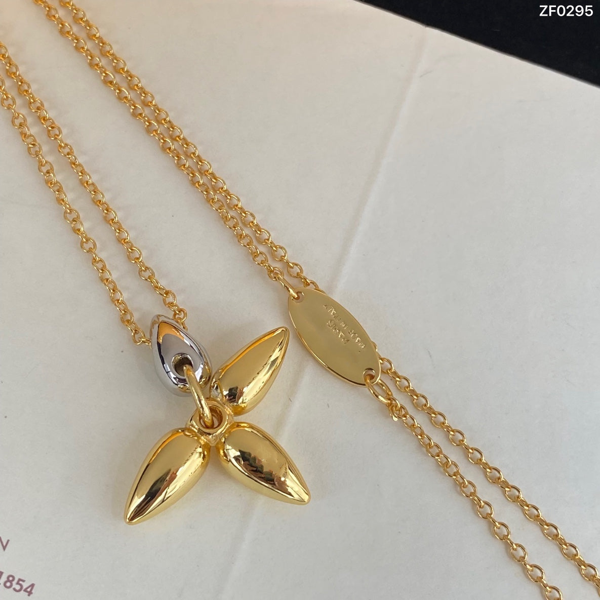 [⭐Luxery]LOUISETTE PEDANT GOLD NECKLACE
