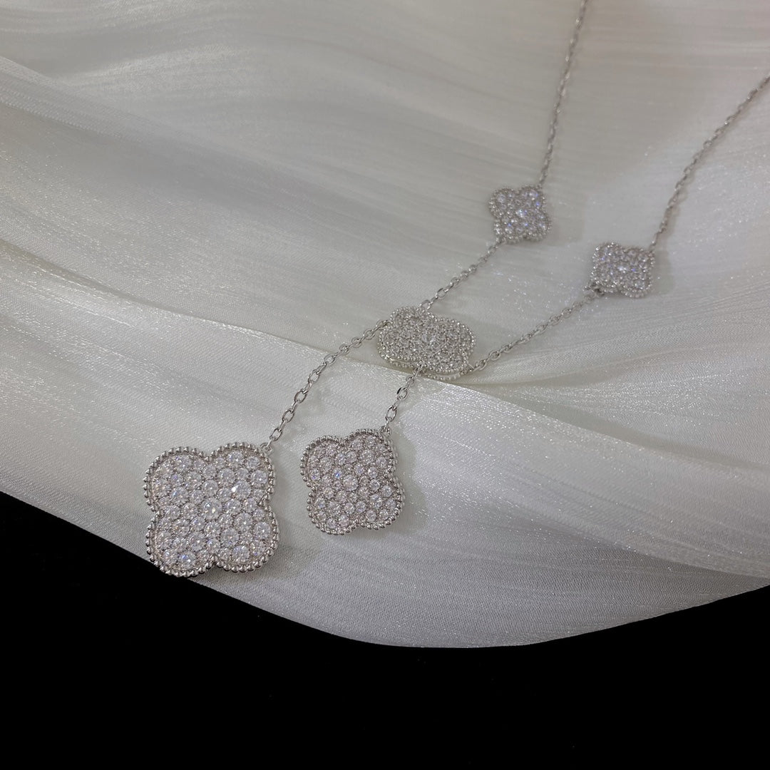 [⭐Luxery]CLOVER 5 MOTIFS SILVER DIAMONDS NECKLACE