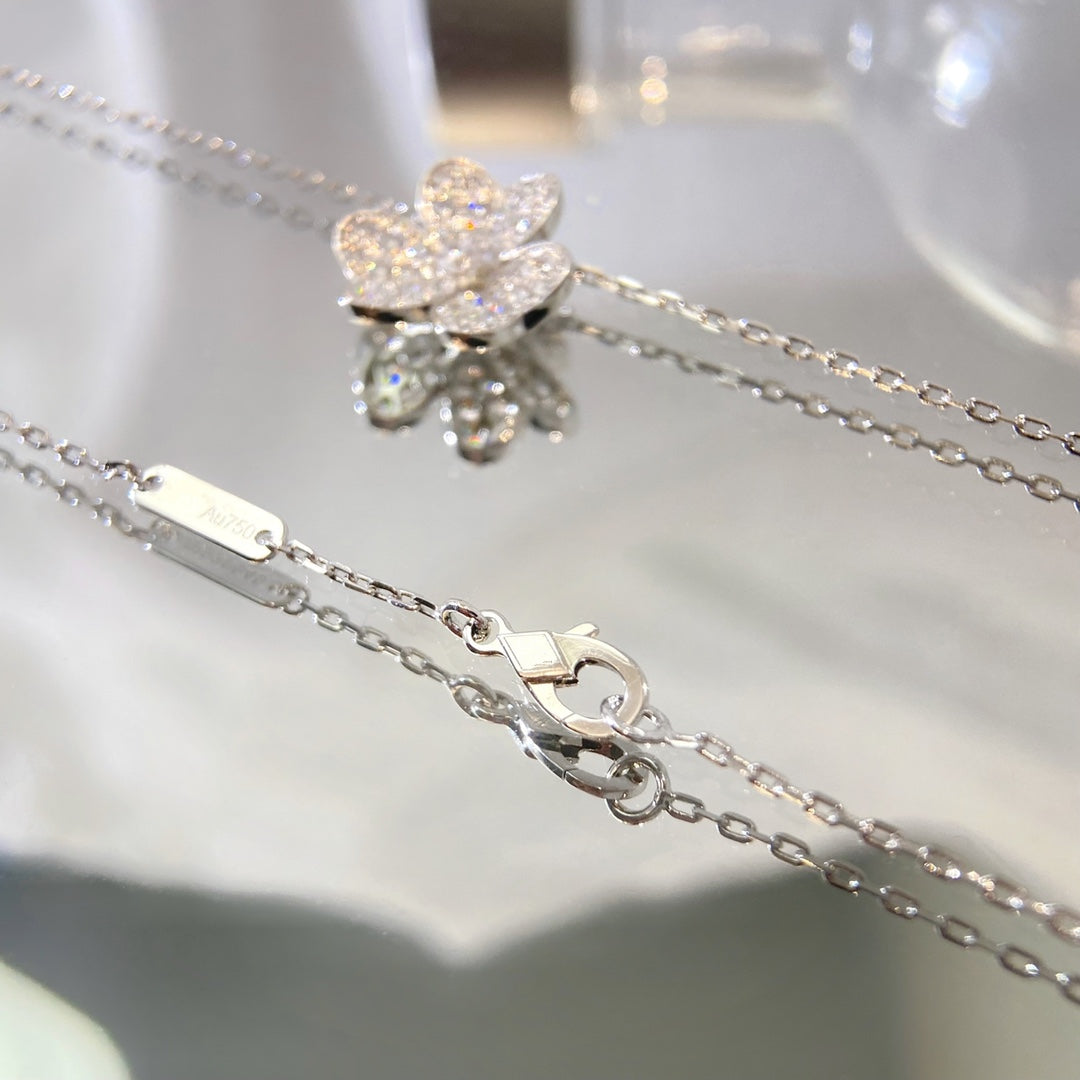 [⭐Luxery]FLOWER DIAMOND NECKLACE