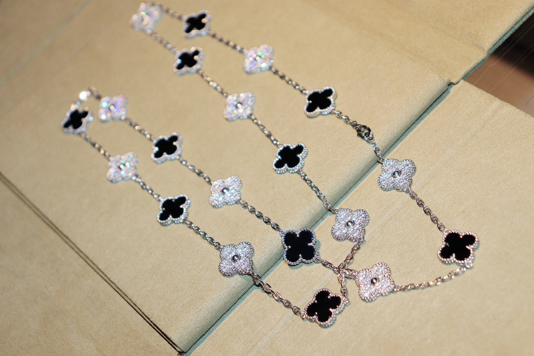 [⭐Luxery]CLOVER 20 MOTIFS ONYX DIAMOND SILVER