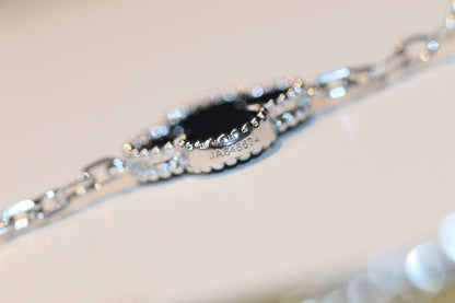 [⭐Luxery]CLOVER 20 MOTIFS ONYX DIAMOND SILVER