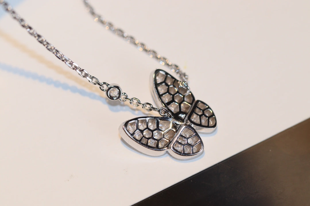 [⭐Luxery]BUTTERFLY DIAMOND NECKLACE