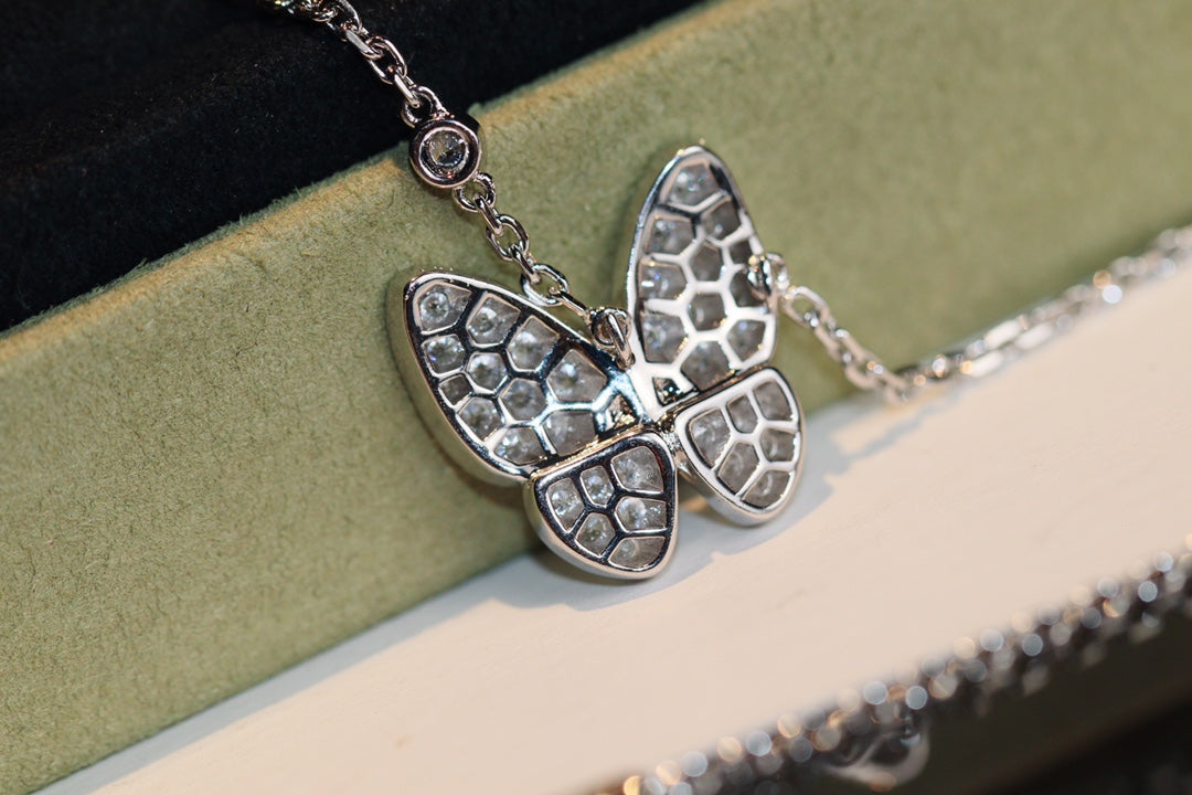 [⭐Luxery]BUTTERFLY DIAMOND NECKLACE