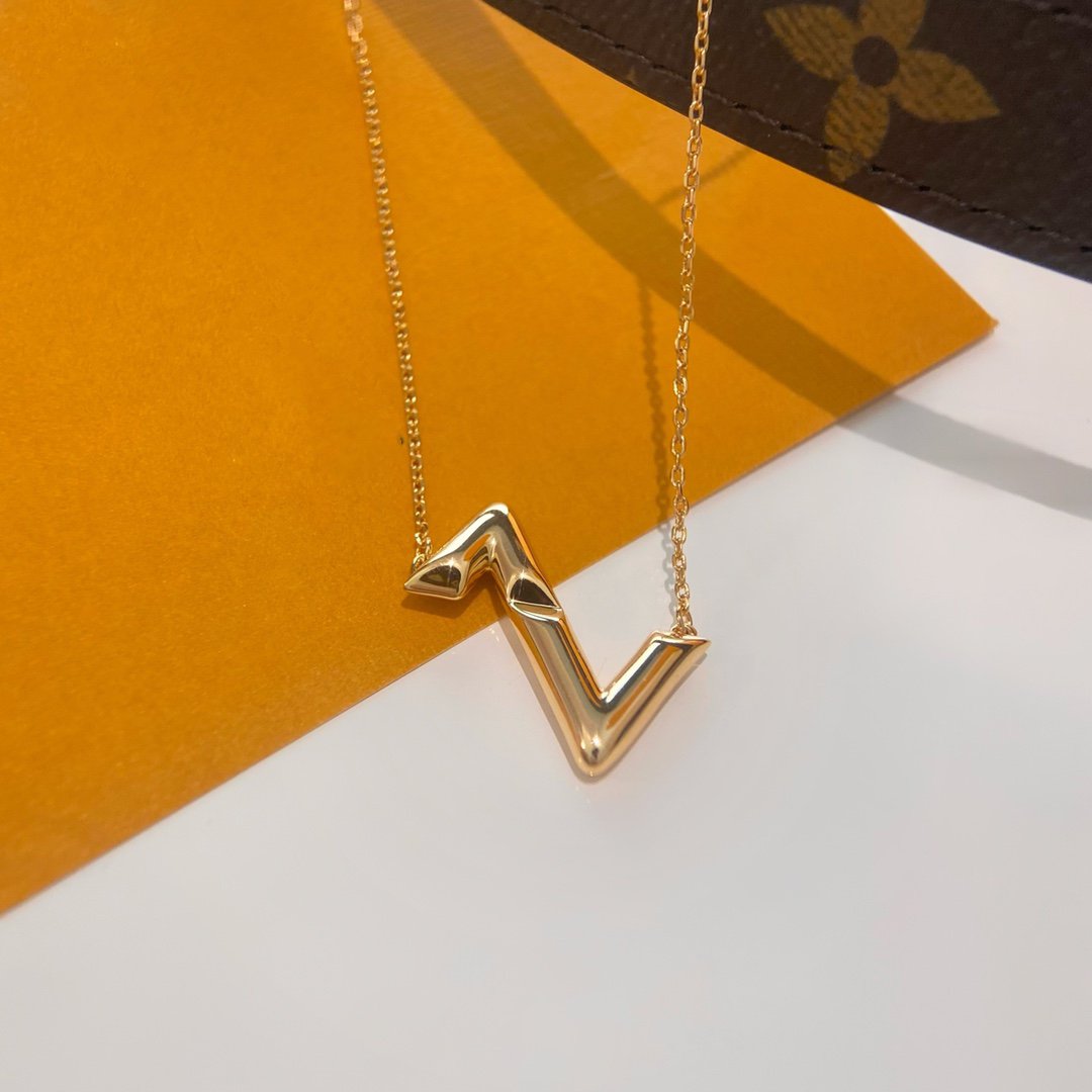 [⭐Luxery]VOLTE UPSIDE DOWN NECKLACE