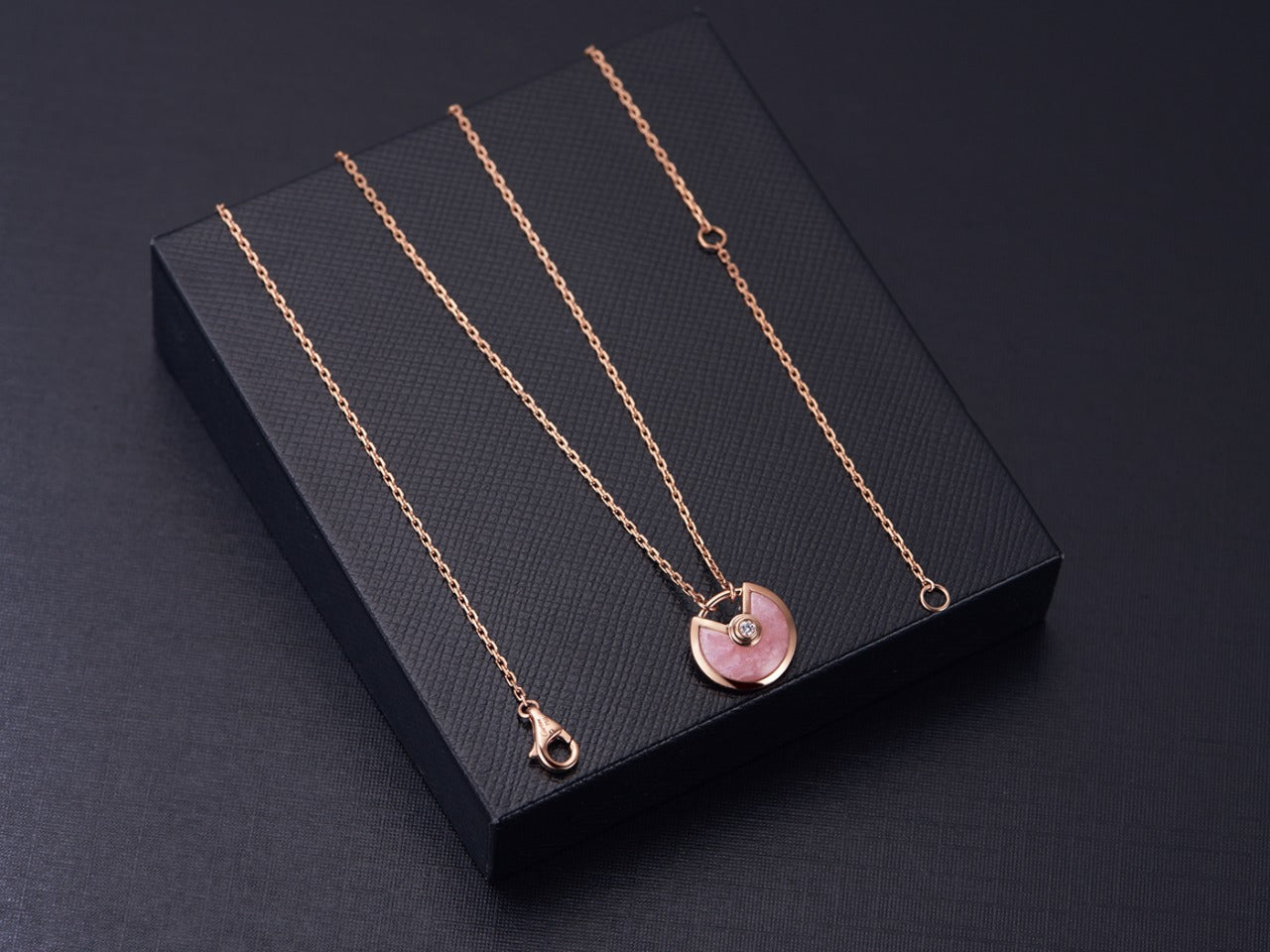 [⭐Luxery]AMULETTE ROSE GOLD PINK MOP NECKLACE